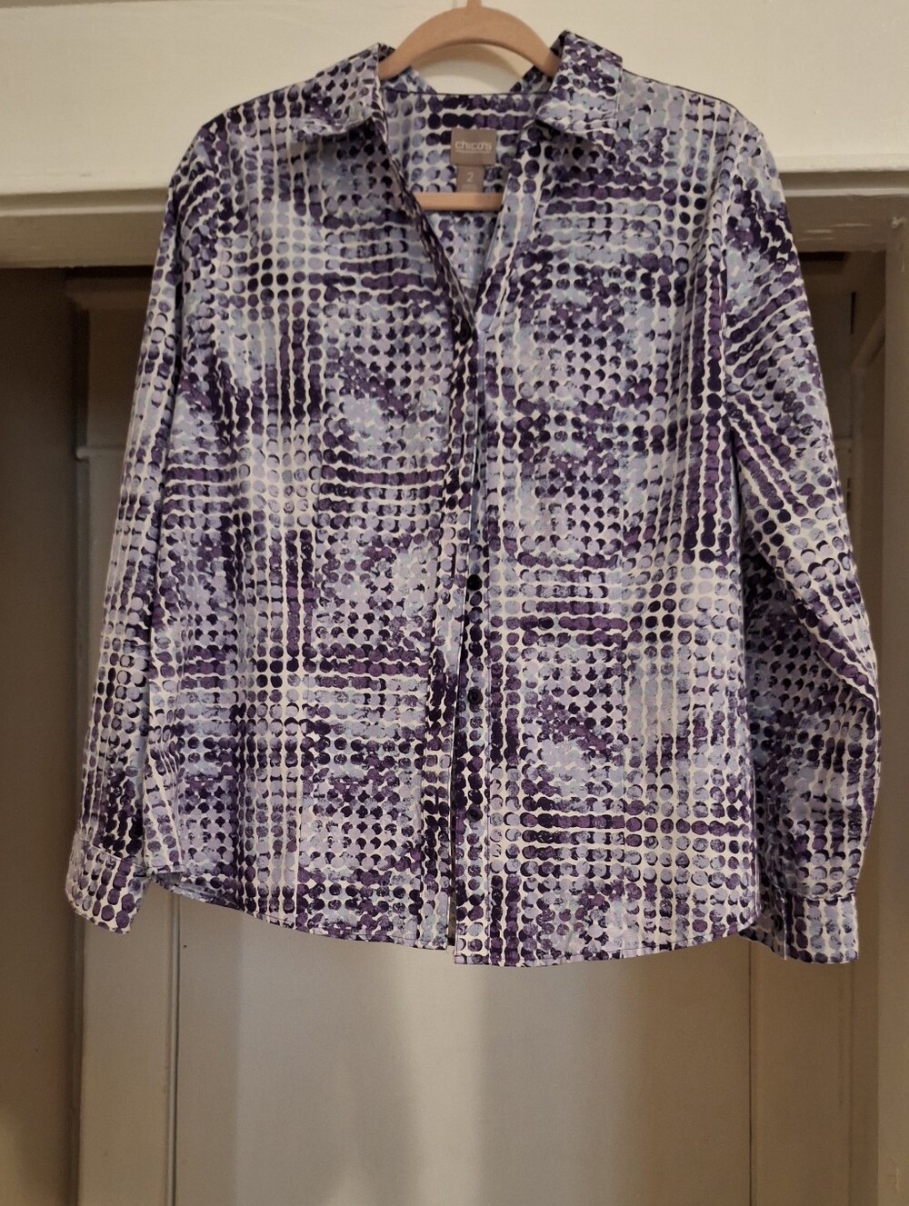 Chico's Purple & White Patterned Button-Front Shirt